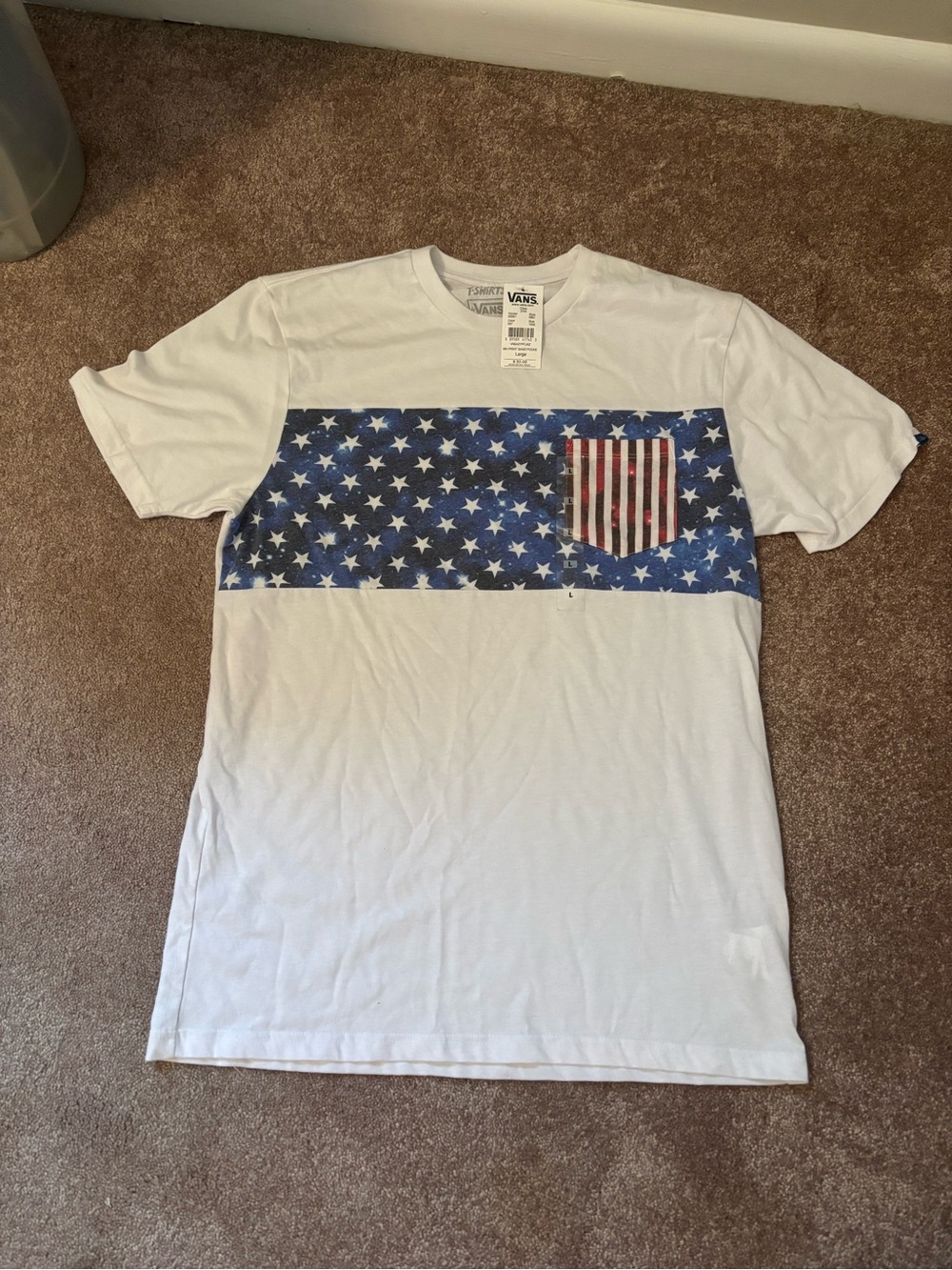 NWT Vans Men’s White Tee with Stars & Stripes NEW American Flag